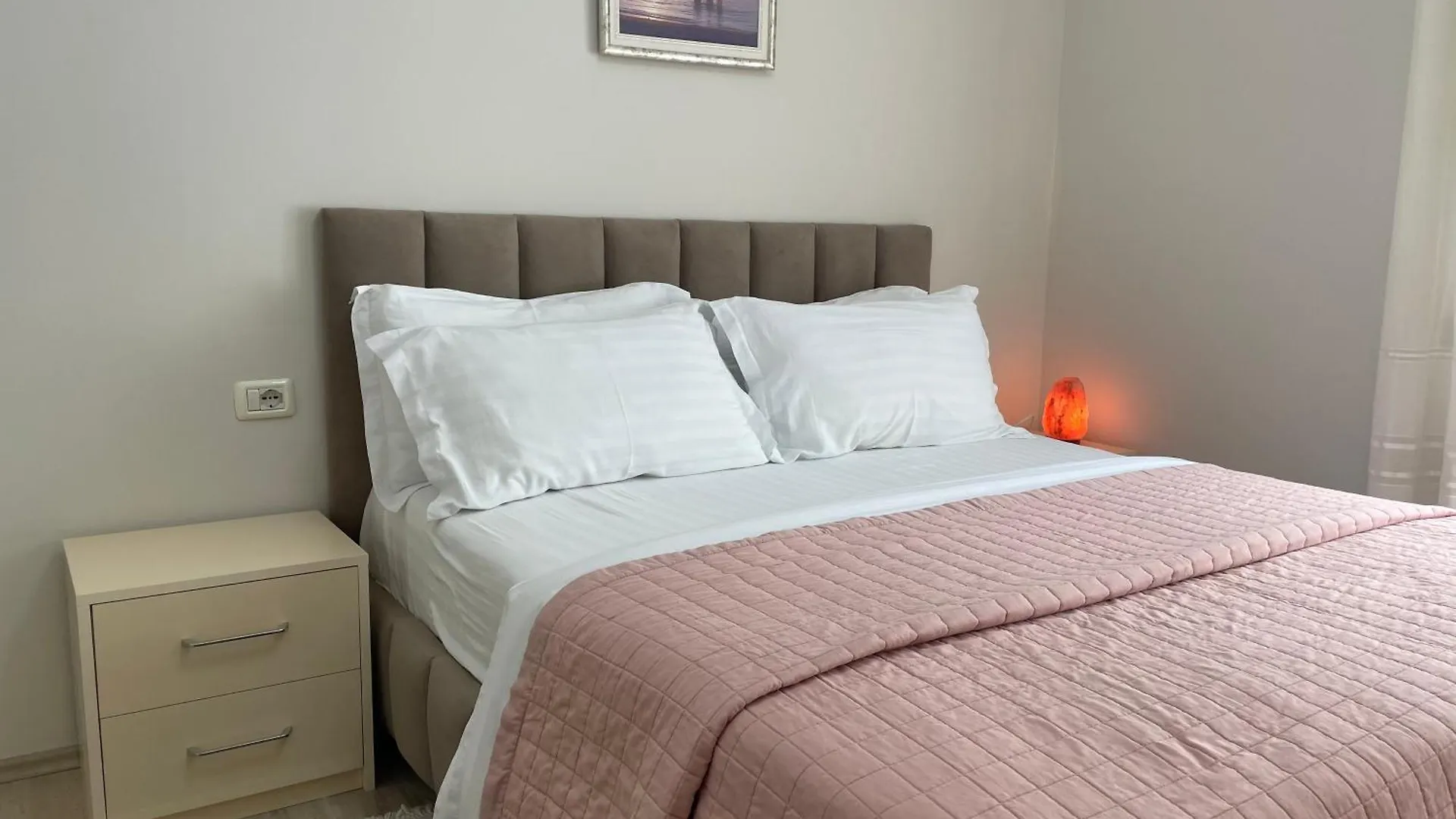 Fiona'S Sea View Apartment Golem  0*, Golem (Tirana) Albanien