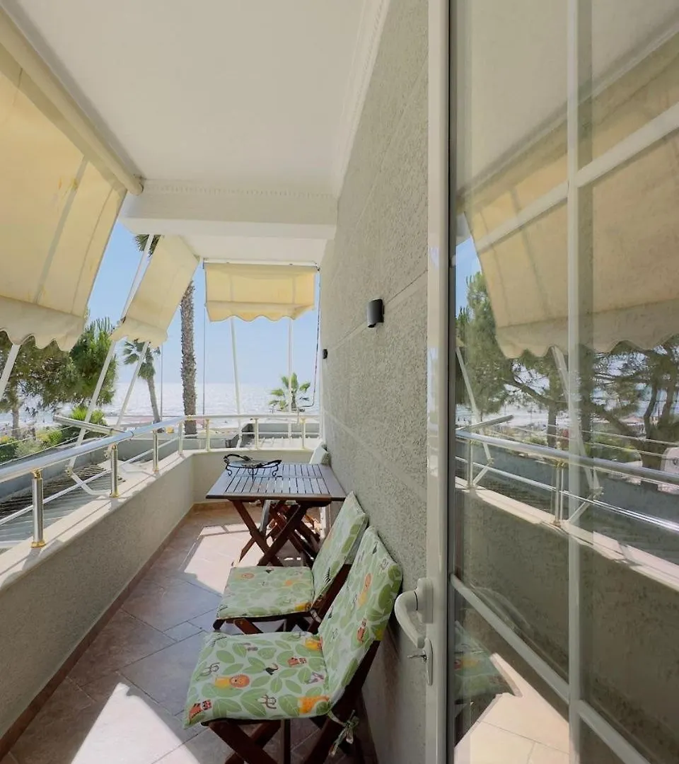 Fiona'S Sea View Apartment Golem