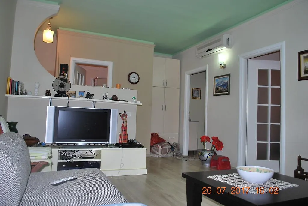 Fiona'S Sea View Apartment Golem  Albanien