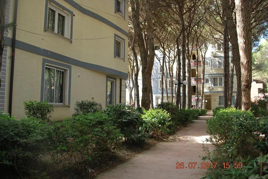Fiona'S Sea View Apartment Golem  Albanien